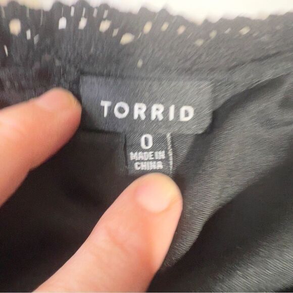 Torrid 0 large Black Chiffon Cold Shoulder Skater Dress - Picture 14 of 15
